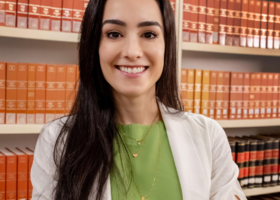 Hellen Ribeiro Crepaldi Navarro